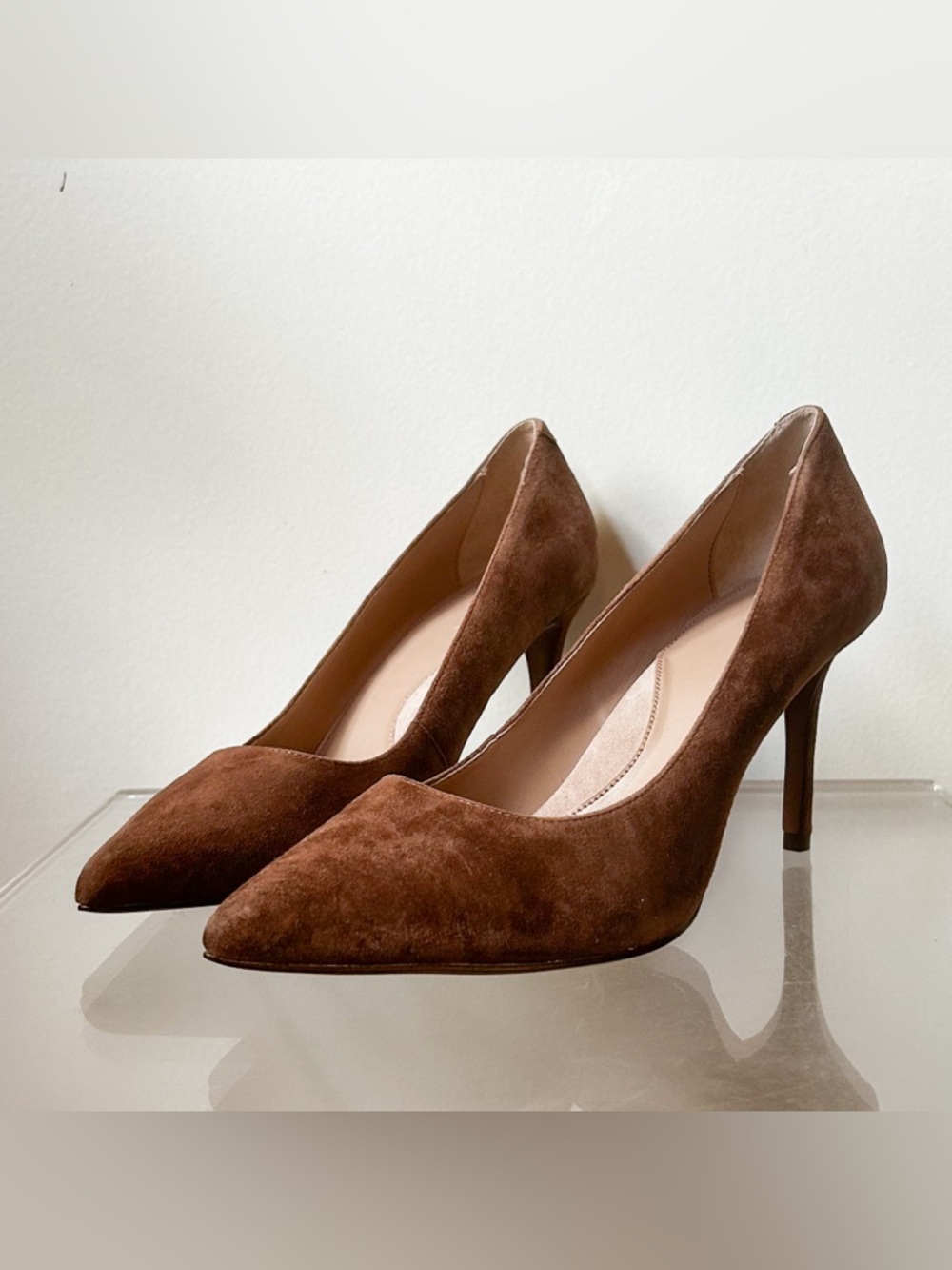 Banana Republic Madison Deep Brown Suede Pointed-Toe Pumps, size 9.5